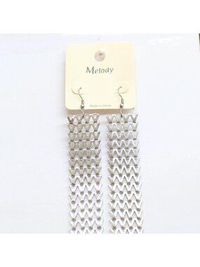 NWT Melody Dangly Chevron Link Chain Earrings Silver Gray 5"